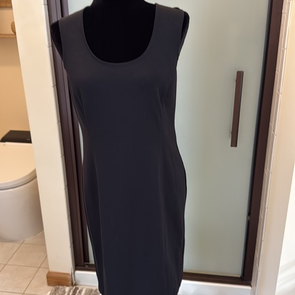 Banana Republic dress twisted back - Picture 7 of 7